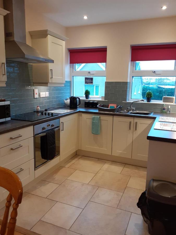 Beachside Holiday Home Portrush Buitenkant foto
